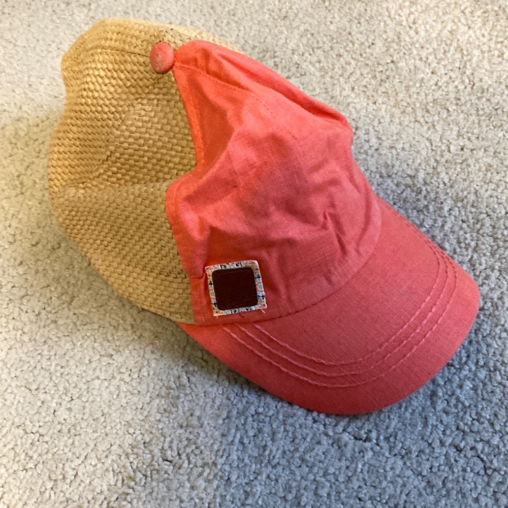 Rare Roxy pink and brown canvas hat